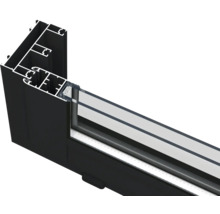 Detailansicht eines Fensterprofils mit Glas