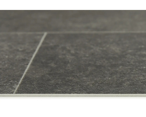 Nahaufnahme eines Vinylbodens mit Steinoptik