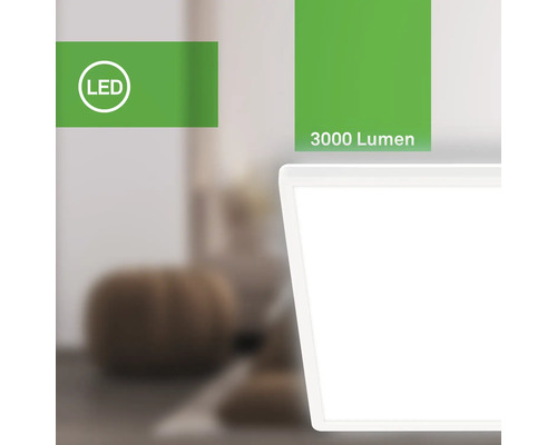 LED Kennzeichnung und 3000 Lumen Angabe