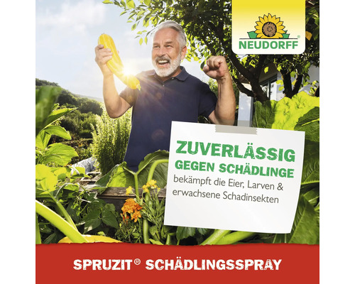 Mann mit einer Zucchini im Garten, Schild mit dem Text Zuverlässig gegen Schädlinge, Neudorff Logo, Spruzit Schädlingsspray