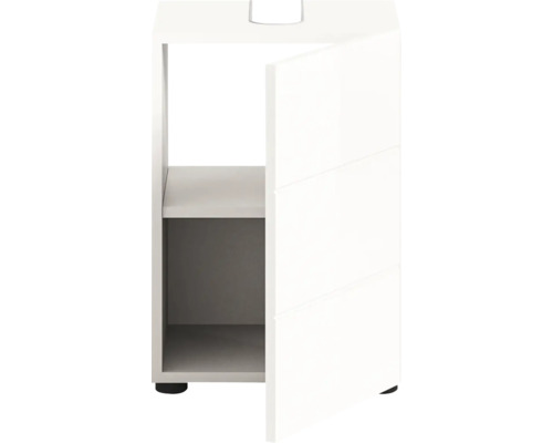 Meuble de salle de bains blanc avec porte ouverte et une étagère