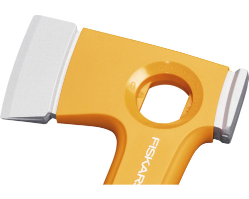 Hache Fiskars, vue détaillée