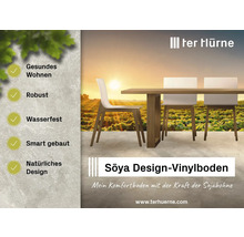 Soya Design Vinylboden von ter Hürne mit Tisch und Stühlen im Außenbereich.