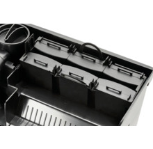 Vue intérieure d''un système de filtration de bassin pour le nettoyage de bassin