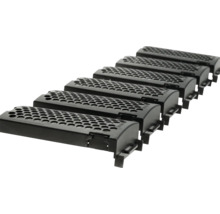 Six grilles d''aération en plastique
