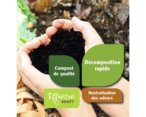 "Une poignée de compost est maintenue 
