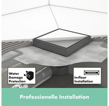 Bodenebene Dusche mit Wasserablauf und den Symbolen Wasserschadenschutz und Installation im Boden.