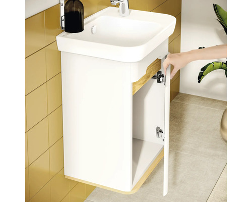 Waschtisch mit offenem weißen Unterschrank und Waschbecken