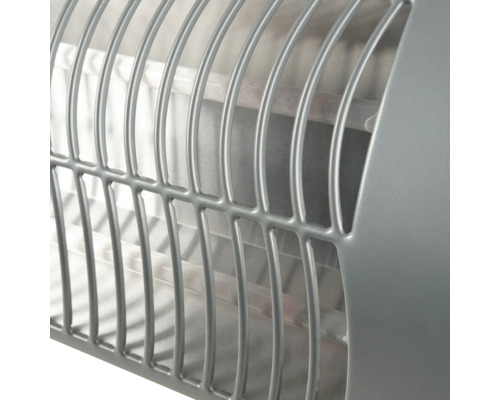 Detailansicht eines Heizlüfters mit Metallgitter