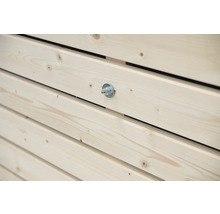 Façade en bois avec vis