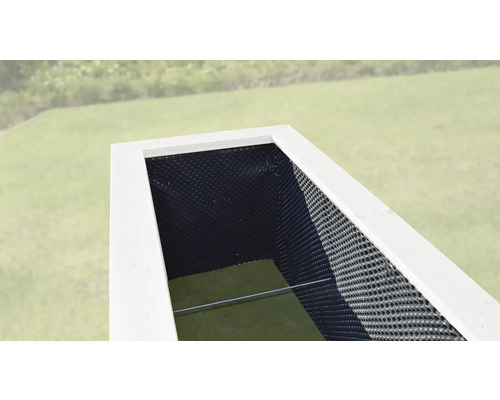 Jardinière surélevée avec film à bulles et tissu anti-mauvaises herbes