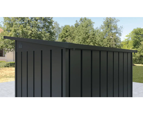 Gartenschrank aus Metall mit Lamellenstruktur