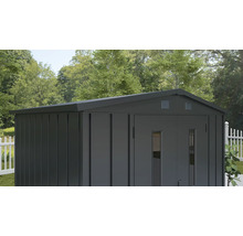Abri de jardin avec porte double et ventilation dans le jardin