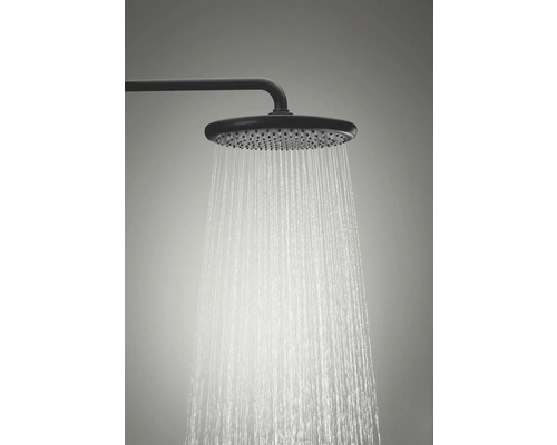 Douche de pluie avec jet d''eau