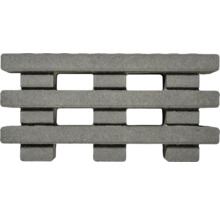 Dalle alvéolée en béton pour la fixation des pelouses
