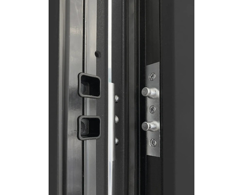 Detailansicht eines Sicherheitstürschlosses mit Mehrfachverriegelung