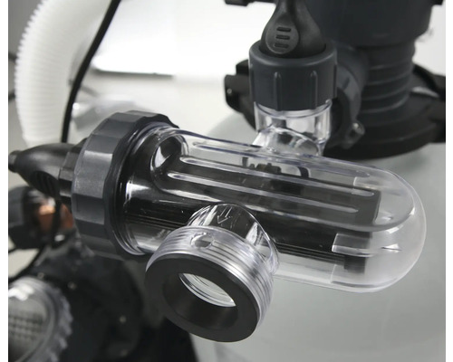 Gros plan d''un système de filtre à sable pour piscine