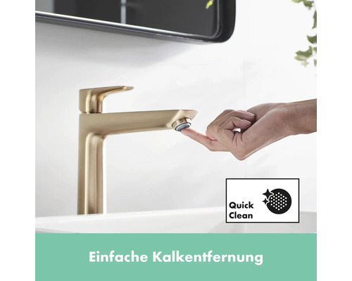 Goldene Armatur mit Quick Clean Funktion zur einfachen Kalkentfernung.