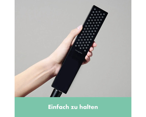 Handbrause aus Kunststoff in der Hand gehalten