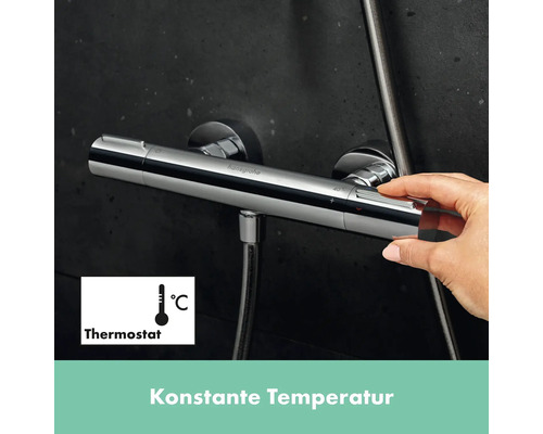 Hansgrohe Duscharmatur mit Thermostat und Hand, die die Temperatur einstellt