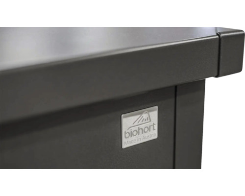 Biohort Logo auf einem Gartenprodukt