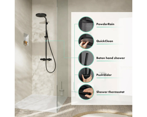 Duschsystem mit PowderRain, QuickClean, Baton Handbrause, PushSlider und Duschthermostat in einer Badezimmerumgebung.