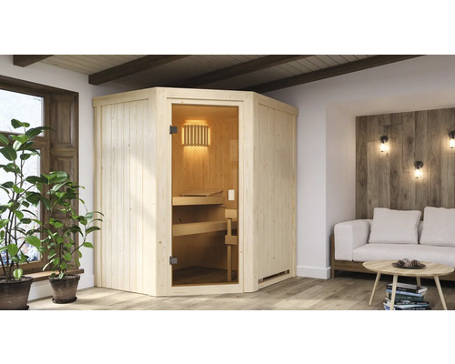 Sauna d''angle en bois avec porte en verre dans un salon lumineux