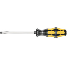 Tournevis plat avec manche multi-composants