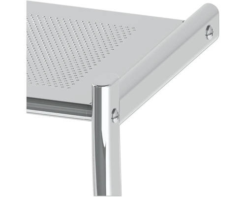 Detailansicht eines Regals mit perforierter Ablagefläche und Metallgestell