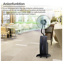 Ventilateur sur pied avec brumisateur et fonction anion dans un restaurant