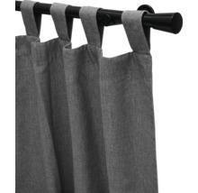 Tissu de rideau gris avec suspension à boucles sur une tringle à rideaux noire