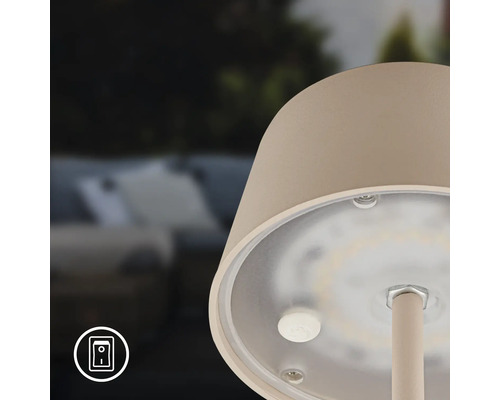Gros plan d''une lampe de table avec un symbole d''interrupteur