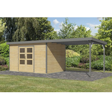 Gartenhaus mit Anbau aus Holz auf Rasenfläche