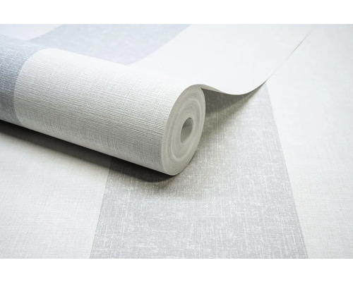 Tapetenrolle mit Streifenmuster