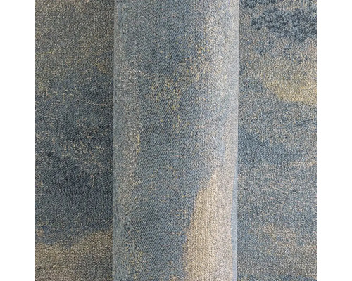 Gerollter Teppich mit Muster