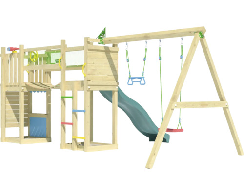 Spielplatz mit Rutsche und Schaukel aus Holz