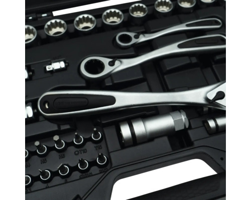 Coffret à outils avec douilles, embouts de tournevis et cliquets