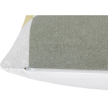 Kissen mit Strickmuster und Reißverschluss