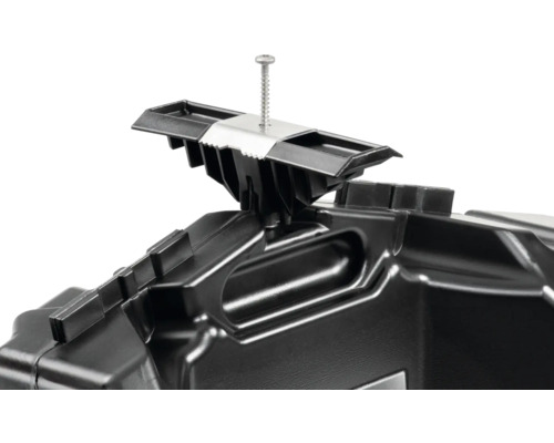 Vue détaillée d''une boîte à outils noire avec vis