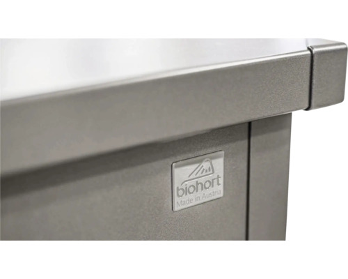 Biohort Logo am Hochbeet