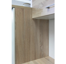 Vue détaillée d''un meuble de cuisine avec structure en bois