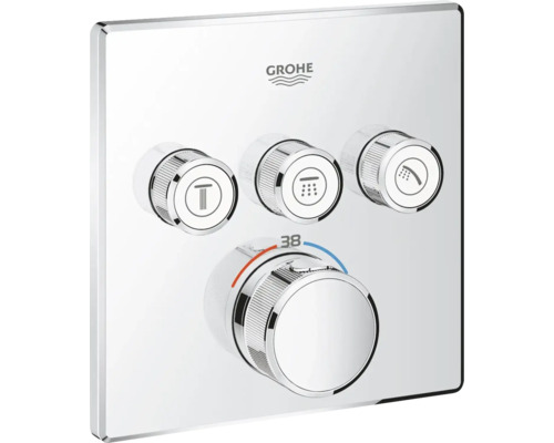 Logo Grohe. Mitigeur thermostatique apparent avec trois commandes pour la douche et un régulateur de température avec marquage à 38 degrés.