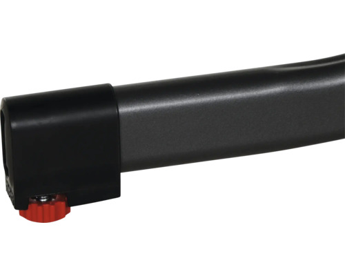 Detailansicht eines schwarzen Geräteständers mit verstellbarem Fuß