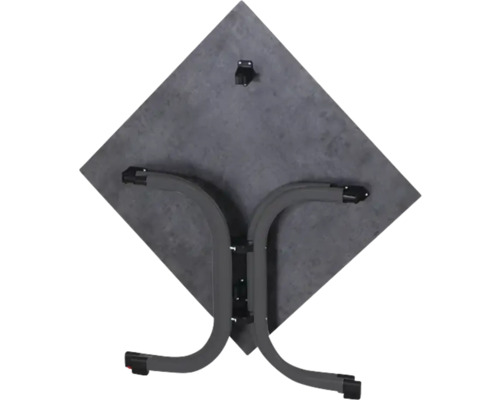 Unterseite eines Klapptisches mit Metallgestell