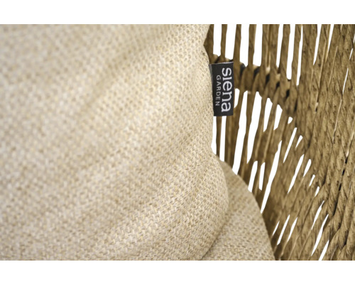 Gros plan d'un coussin de siège avec le logo Siena Garden