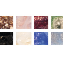 Gros plan d''échantillons de peinture avec des particules scintillantes