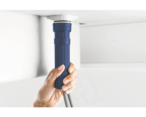 Siphon installé sous lavabo