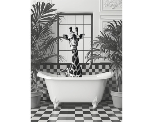 Girafe dans une baignoire avec des plantes d''intérieur et un motif en damier