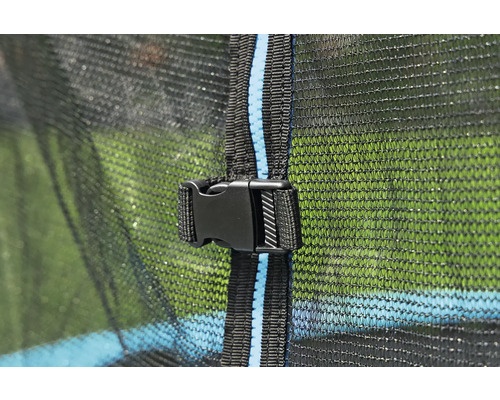 Gros plan d''un filet de sécurité avec boucle pour trampoline.