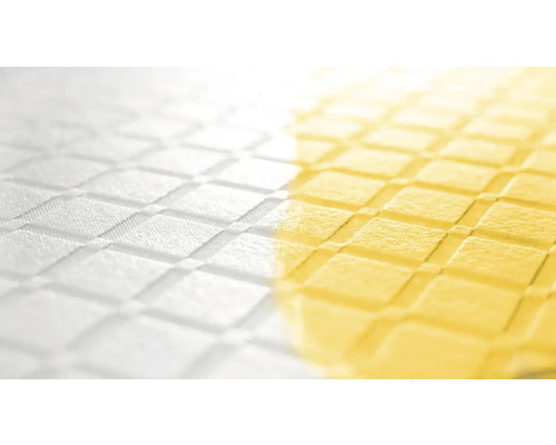 Gros plan d''un set de table avec un motif carré